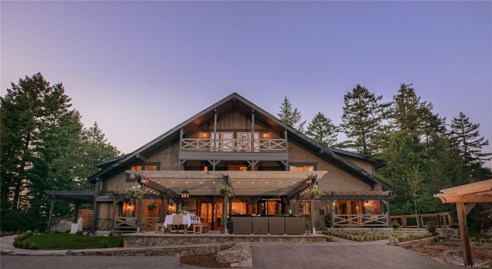 Property Photo:  4573 Prospect Lake Rd  BC V9E 1J3 