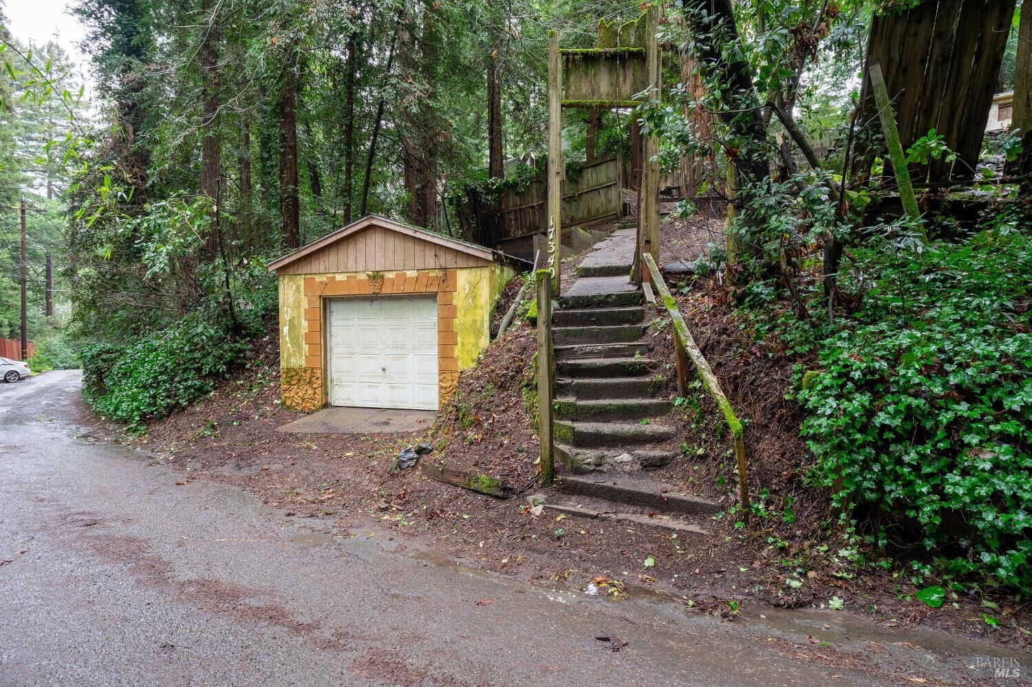 Property Photo:  17340 Park Avenue  CA 95446 