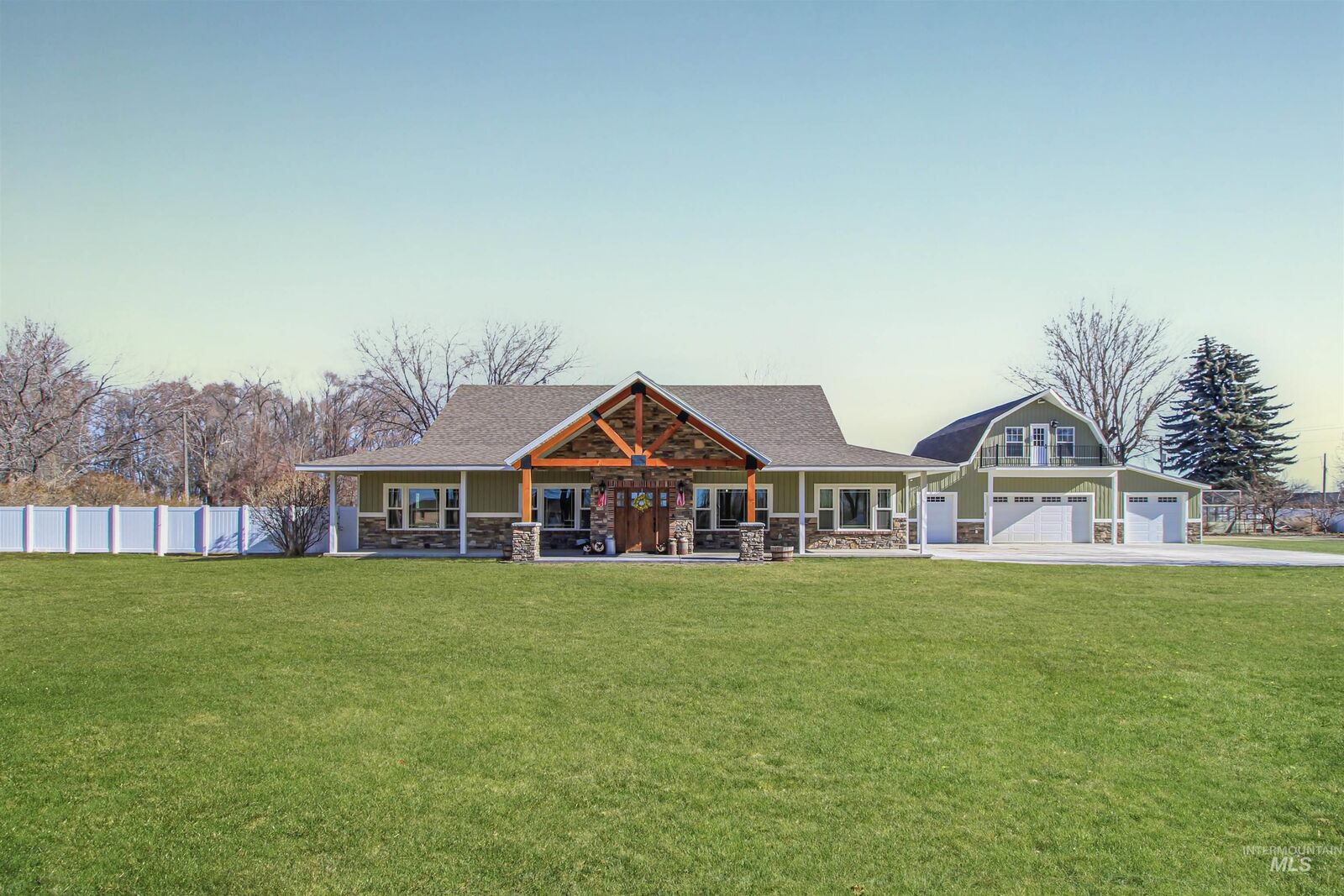 Property Photo:  781 N 1150 E  ID 83350 