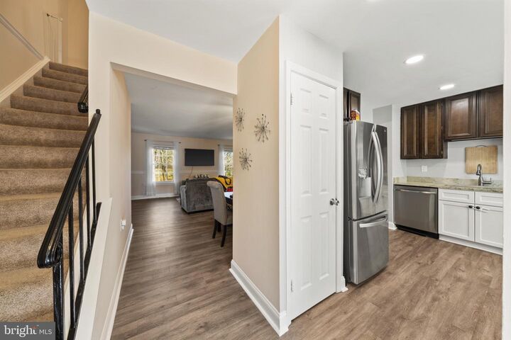 Property Photo:  10266 Fern Pool Court  VA 22015 