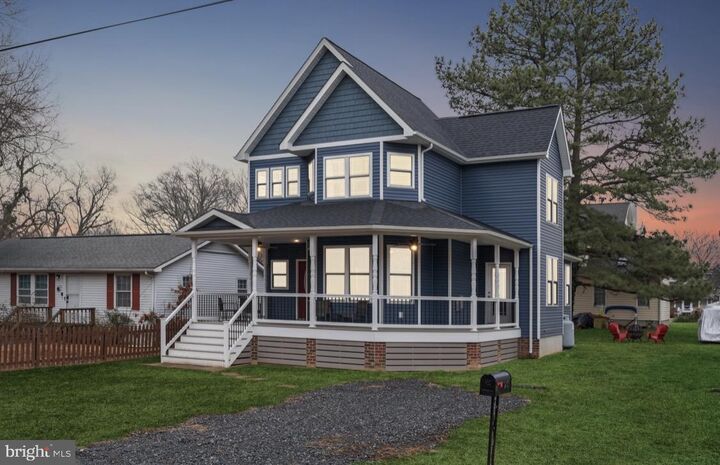 Property Photo:  126 4th Street  VA 22443 