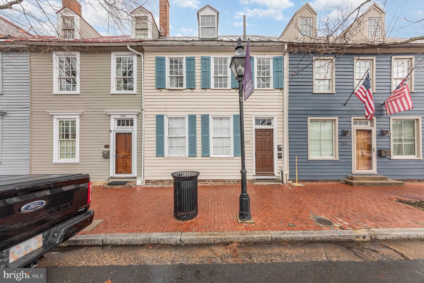 Property Photo:  503 Caroline Street 1  VA 22401 