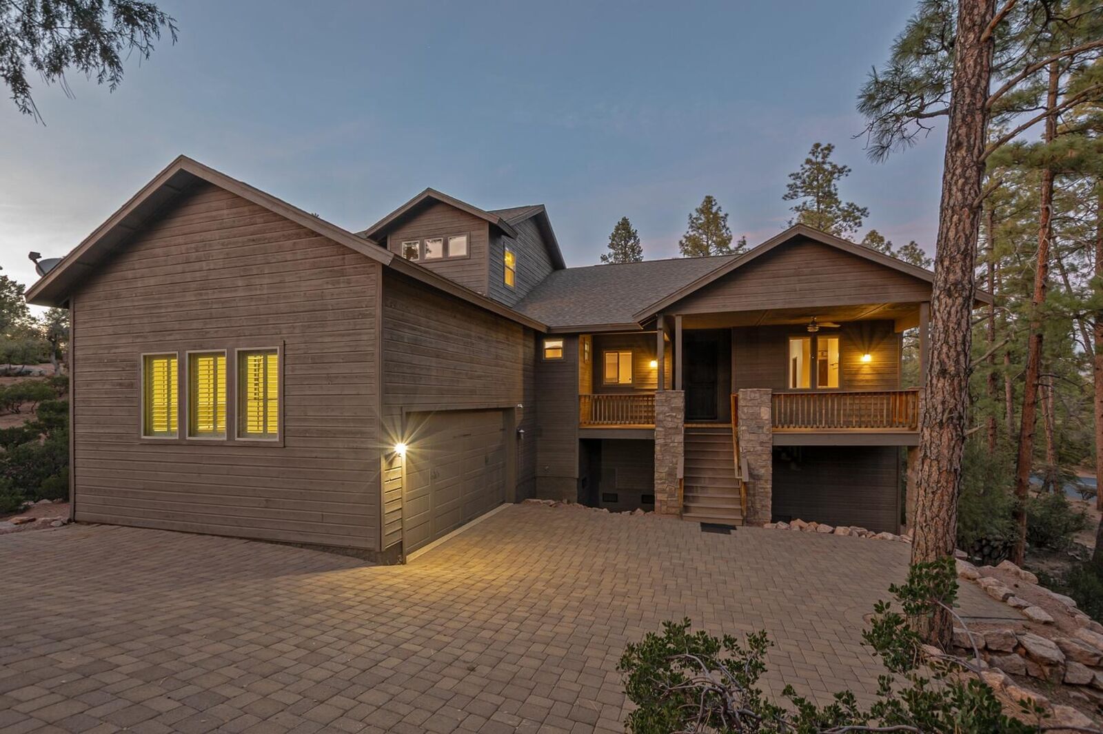 Property Photo:  2308 E Indian Pink Circle  AZ 85541 