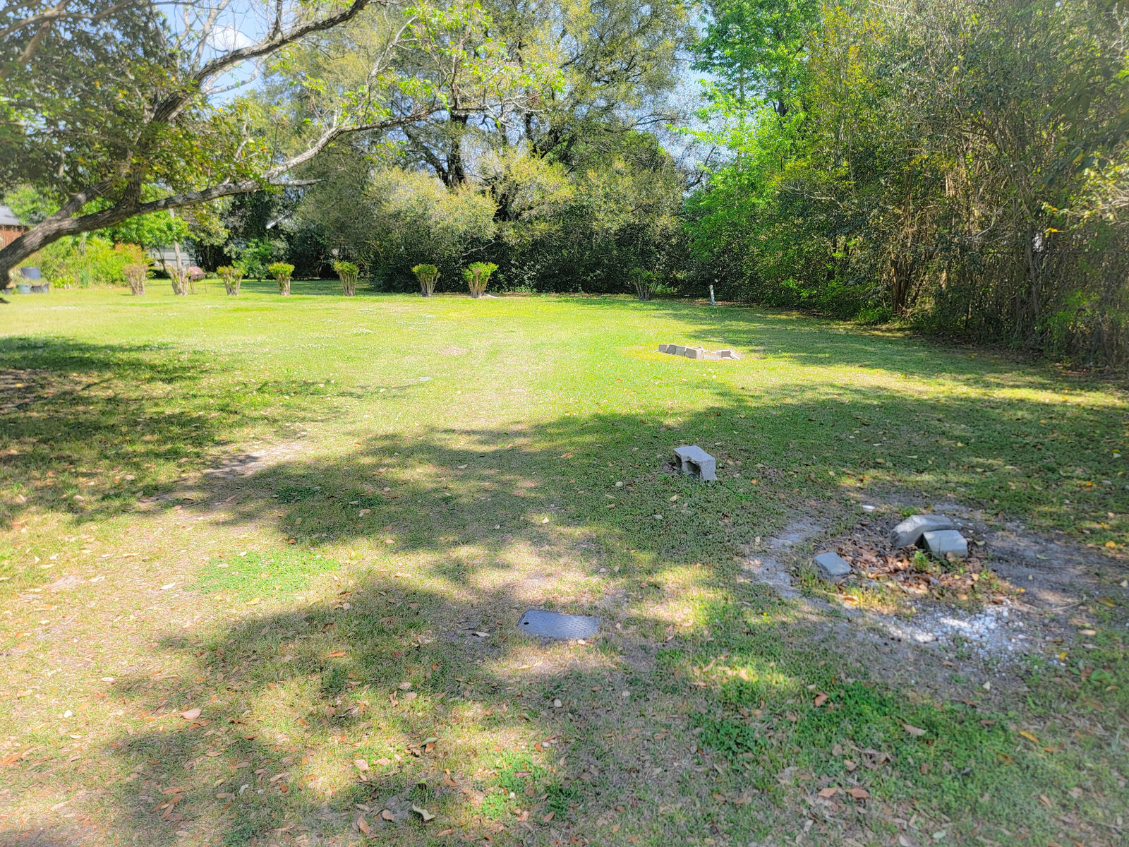 Property Photo:  4 3rd Street  SC 29148 