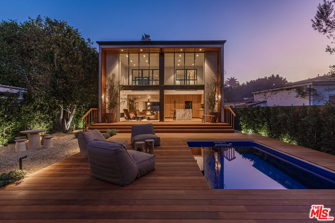 Property Photo:  23505 Malibu Colony Rd  CA 90265 