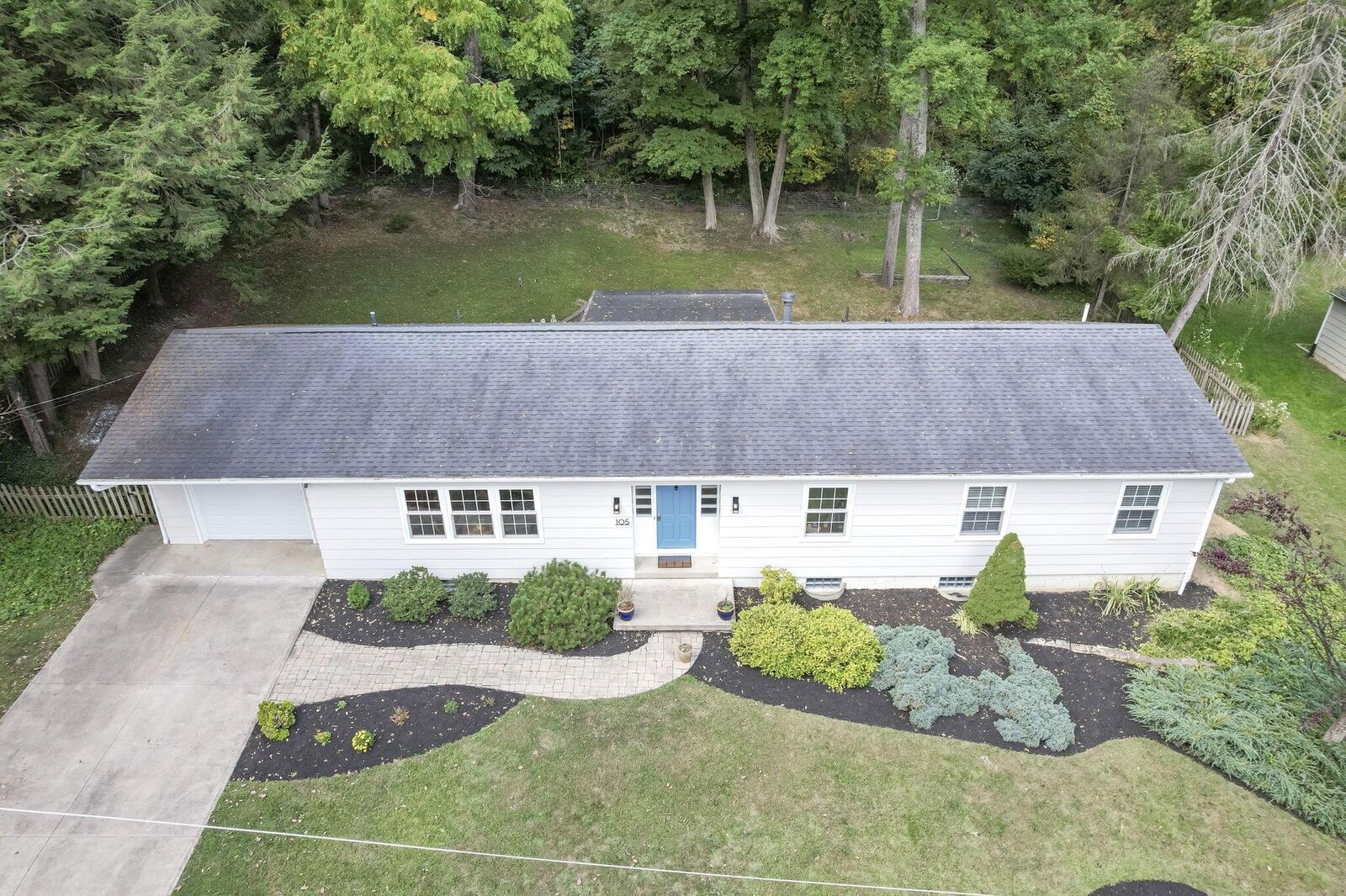 Property Photo:  105 Chapin Place  OH 43023 