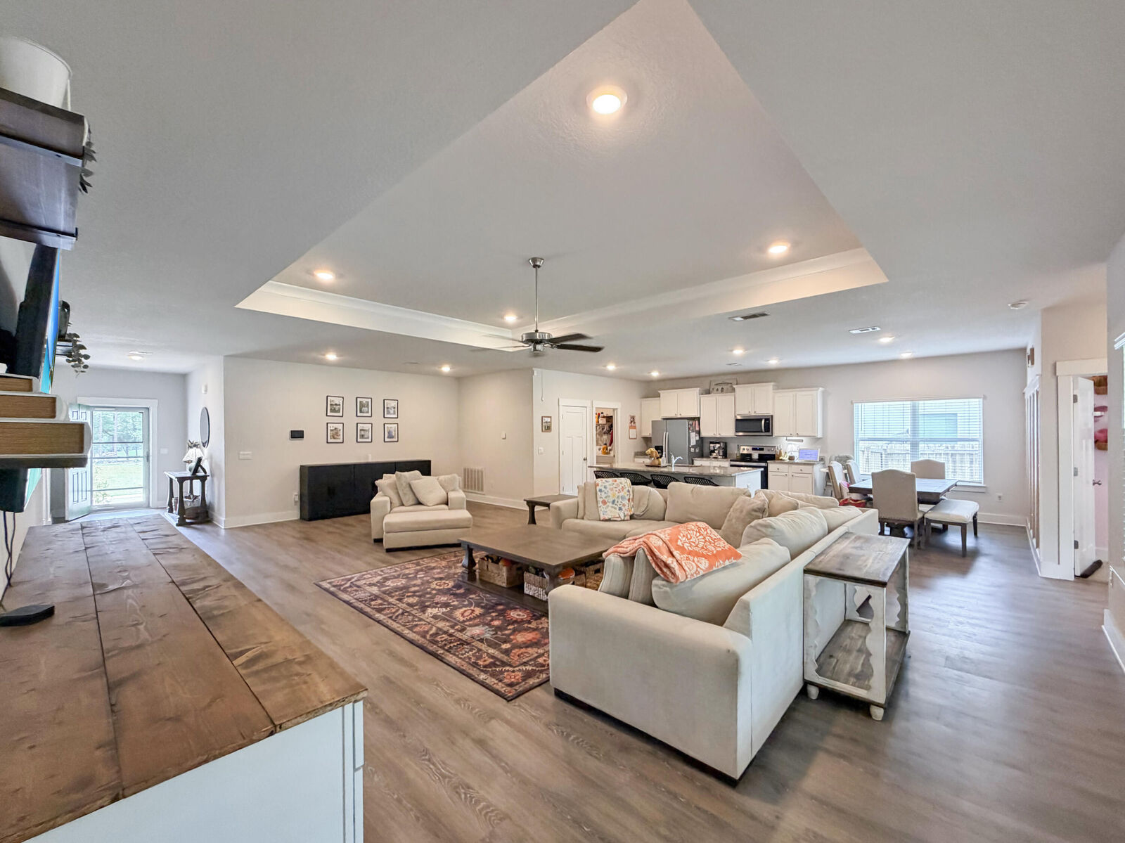 Property Photo:  2456 Dakota Way  FL 32536 