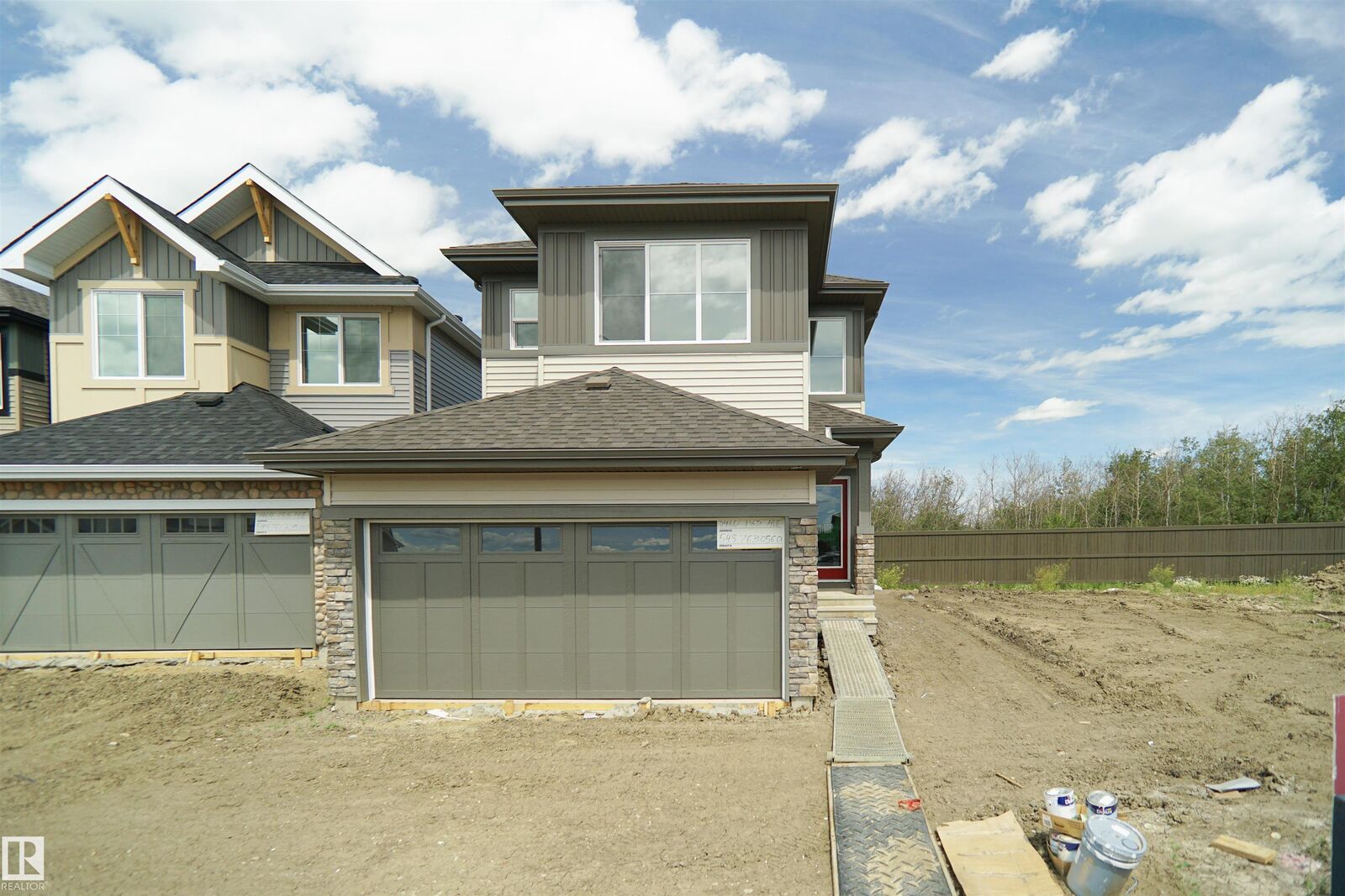 Property Photo:  4643 Kinsella Landing SW  AB T6W 5G9 
