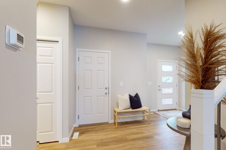 Property Photo:  17943 63 Street NW  AB T5T 1L6 