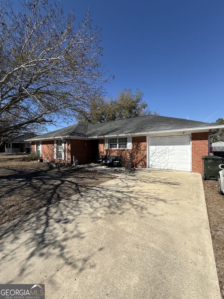 Property Photo:  479 McCumber Drive  GA 31301 