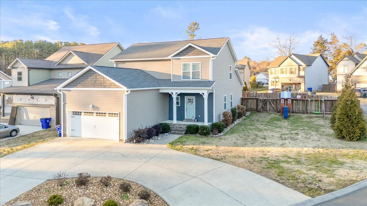 Property Photo:  1155 Stonegate Circle NW  TN 37312 