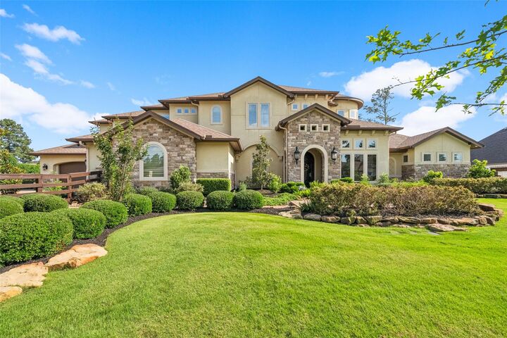 Property Photo:  18 Rugged Lark Circle  TX 77377 