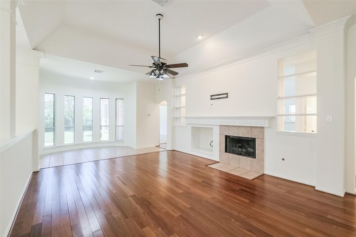 Property Photo:  3819 Bailey Lane  TX 77459 