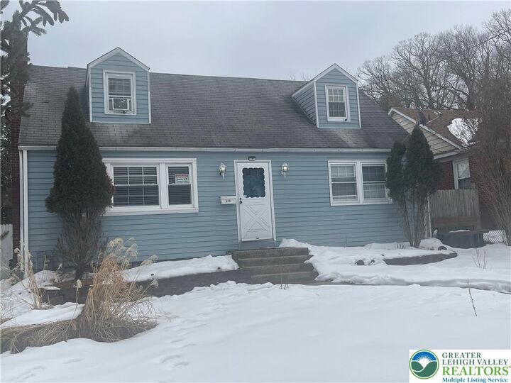 Property Photo:  615 Randolph Street E  PA 18109 