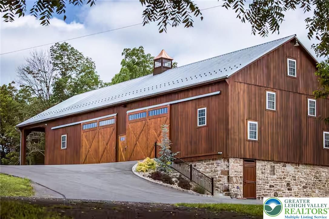 Property Photo: 284 Hickory Drive PA 17922