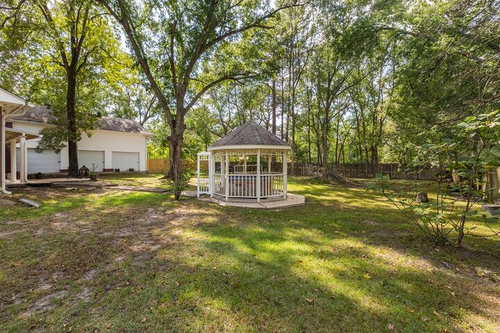 Property Photo: 3306 South Chestnut TX 75901