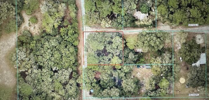 Property Photo:  Tbd NE 135 Avenue  FL 32134 