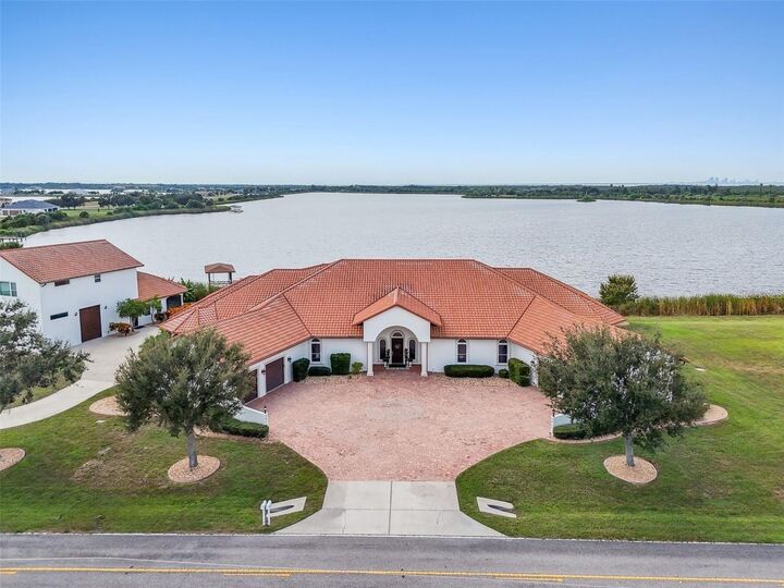 Property Photo:  3215 Gulf City Road  FL 33570 