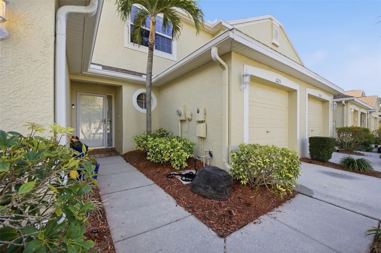 Property Photo:  11125 Kapok Grand Circle  FL 33708 