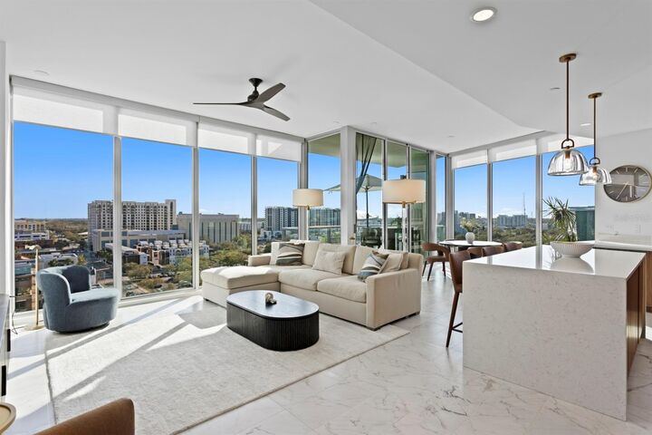 Property Photo:  777 3rd Avenue N 1208  FL 33701 