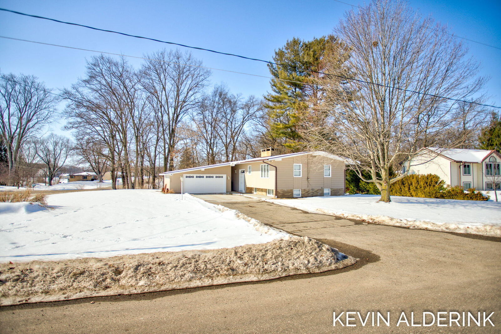 Property Photo:  4525 135th Avenue  MI 49419 