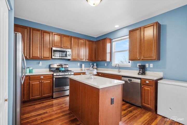 Property Photo:  4700 Laughton Avenue  IL 60543 