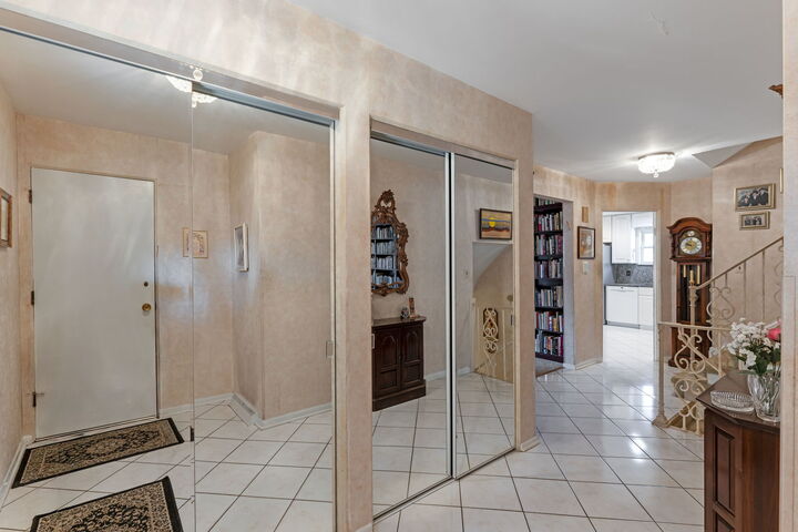 Property Photo:  9010 Pottawattami Drive  IL 60076 