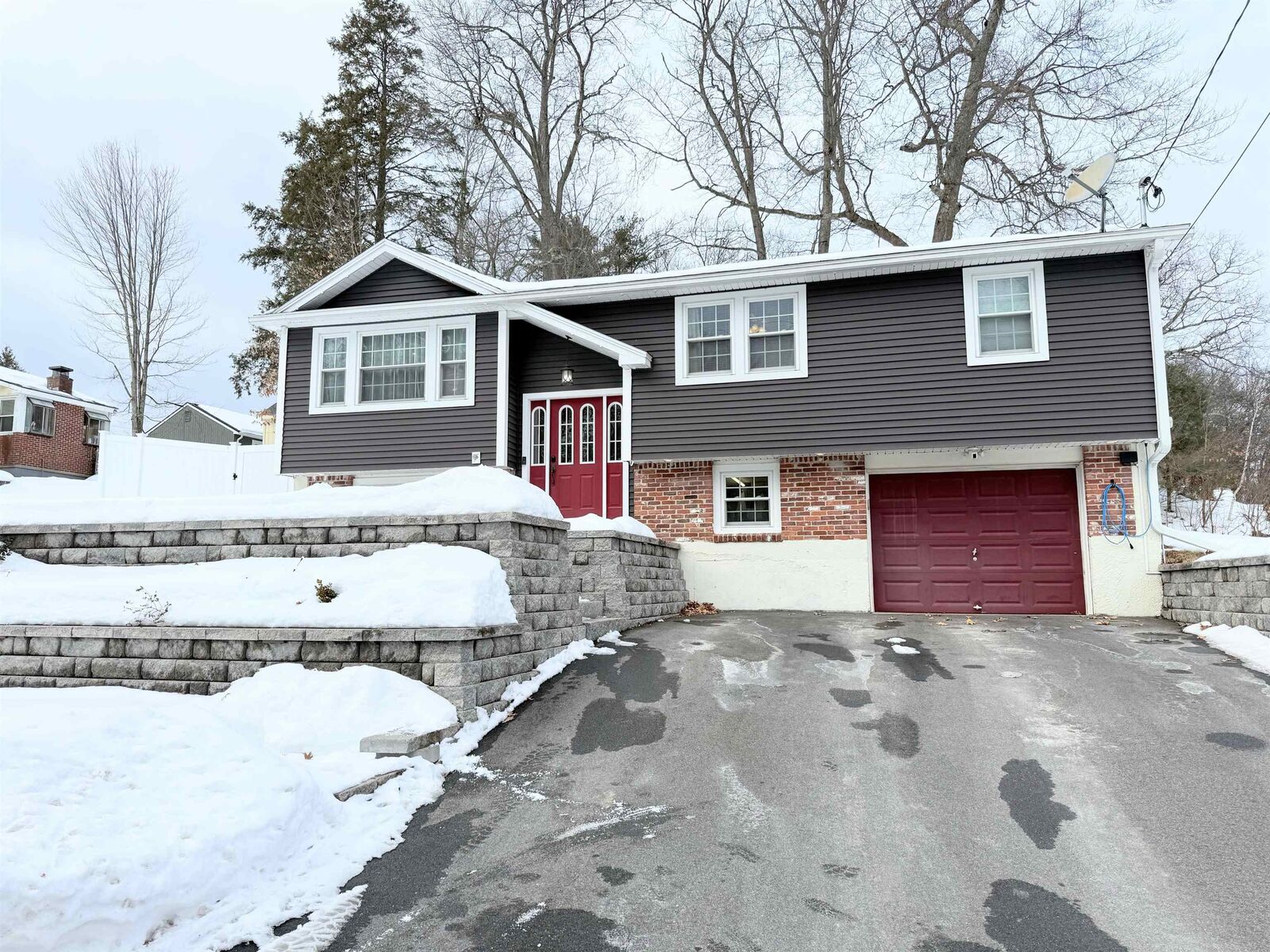 Property Photo:  15 Dover Street  NH 03063 