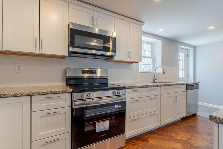 Property Photo:  33 Linden Street  NH 03867 