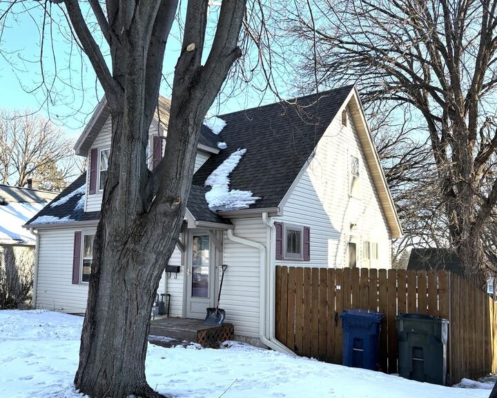 Property Photo:  519 Spruce Street  MN 56537 