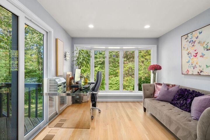 Property Photo:  16 Coltsway 16  MA 01778 