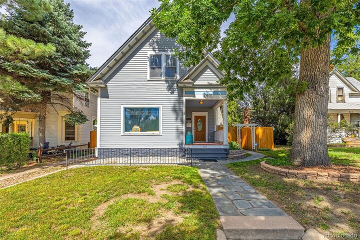 Property Photo:  806 E Platte Avenue  CO 80903 