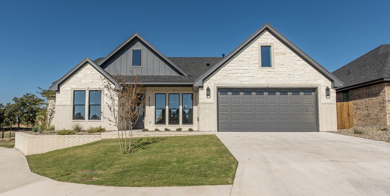 Property Photo:  5613 King Mill Circle  TX 76904 