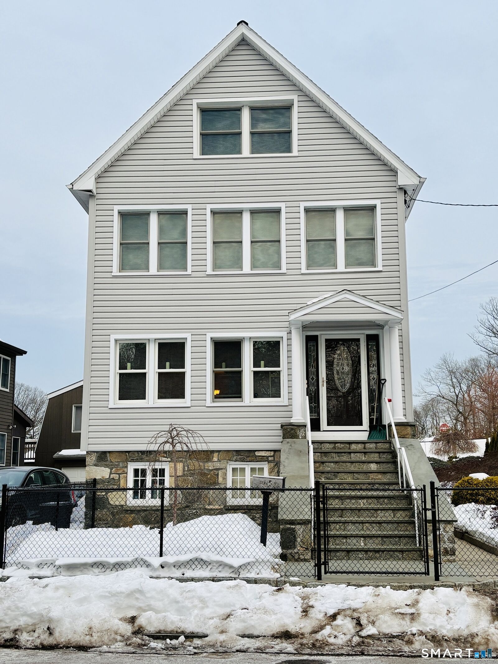 Property Photo:  45 Mead Avenue 2  CT 06830 