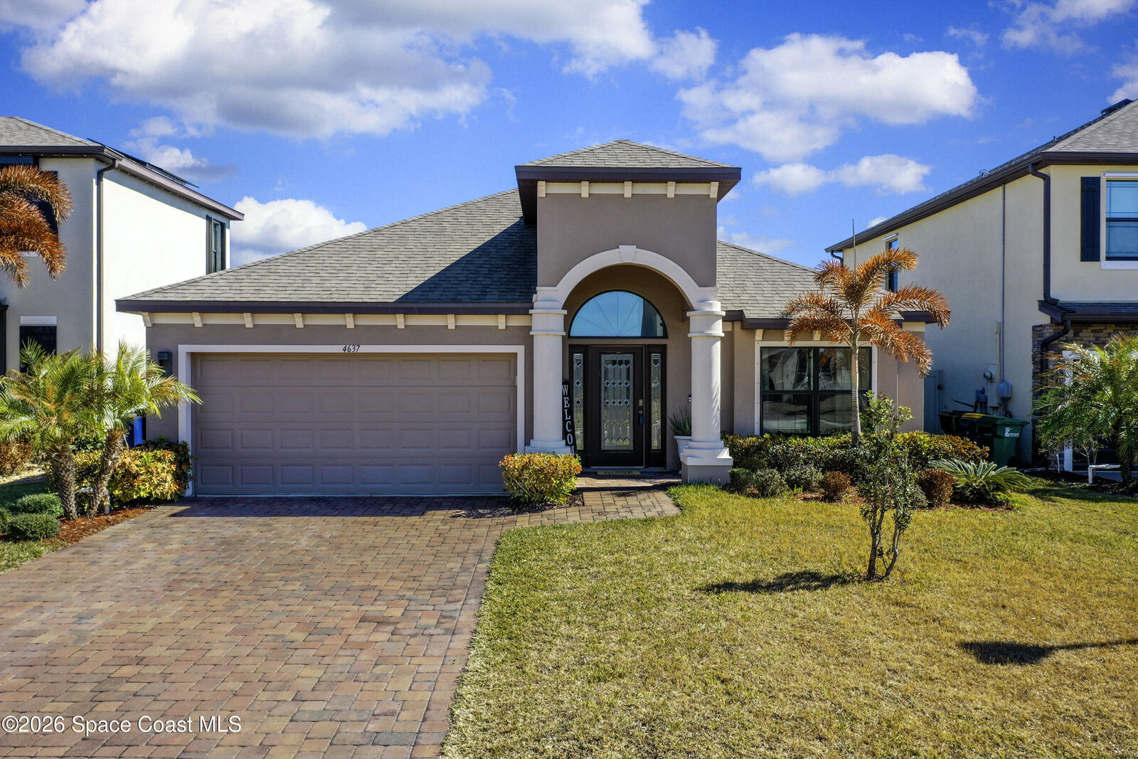 Property Photo:  4637 Broomsedge Circle  FL 32904 
