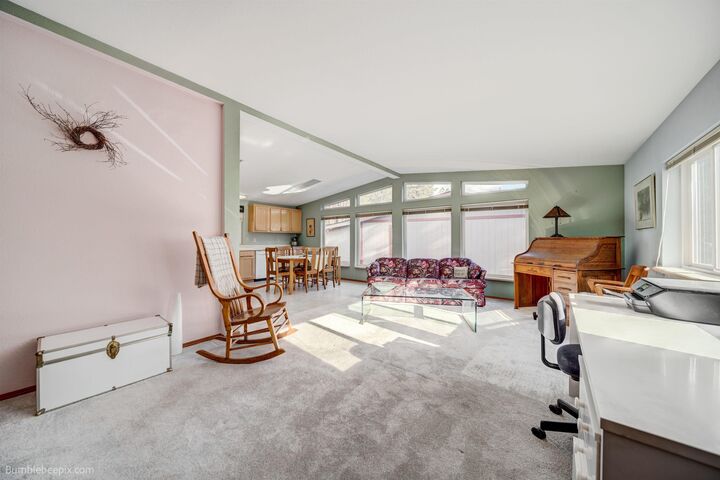 Property Photo:  3103 E Vicksburg Ln  WA 99021 