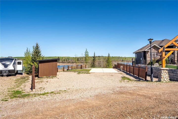 Property Photo:  819 Spruce Street  SK S0M 1A0 