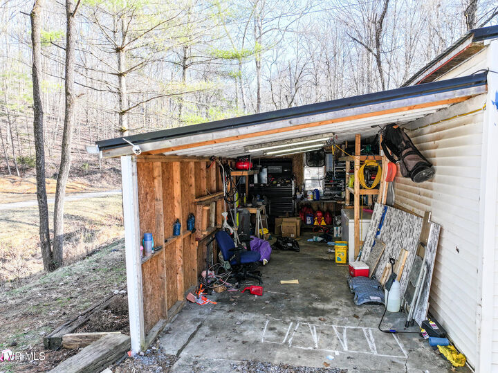 Property Photo:  329 Hillcrest Street  TN 37857 