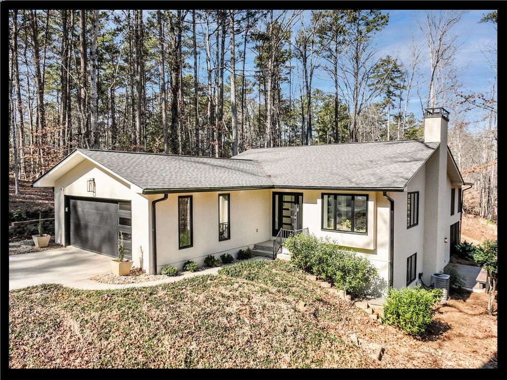 Property Photo: 24 Port Tack Drive SC 29676
