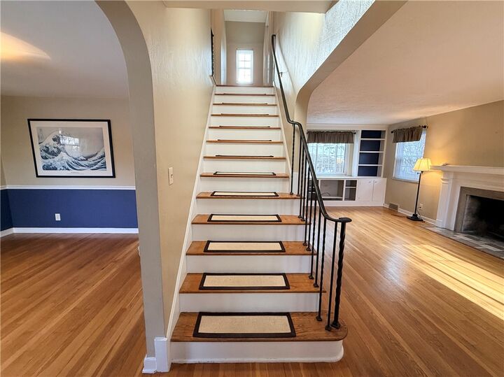 Property Photo: 611 Overlook Drive PA 15216