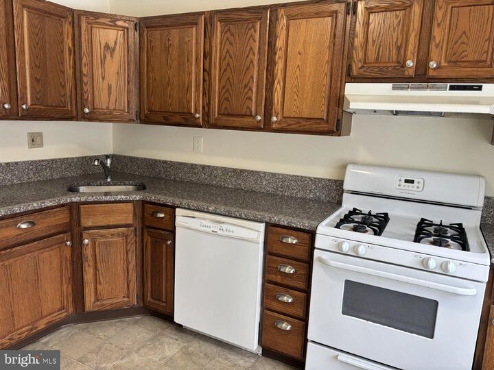 Property Photo:  2028 Yorktown N  PA 19403 