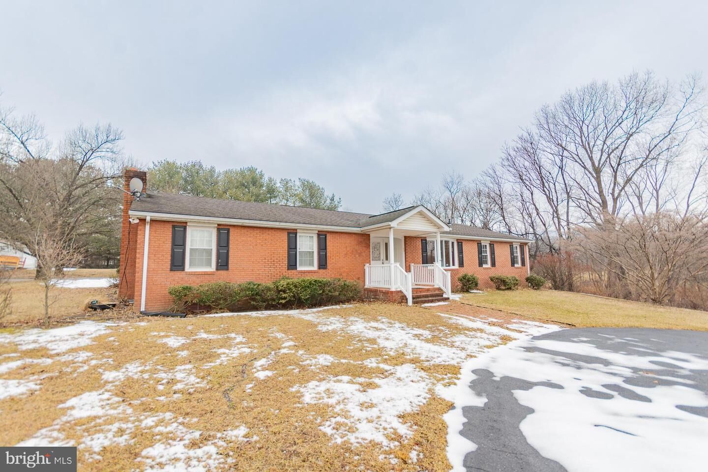 Property Photo:  42 Wiest Lane  WV 25420 