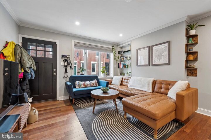 Property Photo:  117 Hoffman Street  PA 19148 