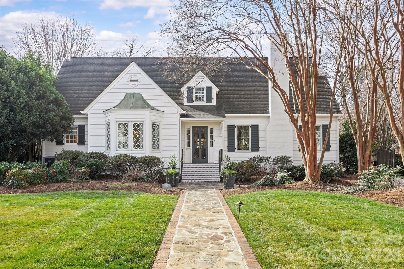 Property Photo:  1950 Sterling Road  NC 28209 