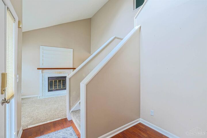 Property Photo:  8111 Saddleback Place  OH 45039 