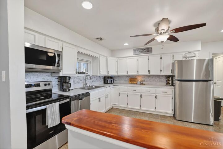 Property Photo:  4488 Bardwell Buford Road  OH 45154 