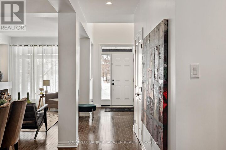 Photo de la propriété:  179 Gracewood Crescent  ON K1T 0J3 