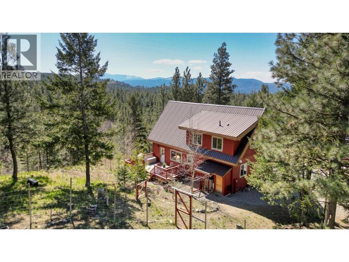 Property Photo: 155 Cougar Court BC V0H 1V6