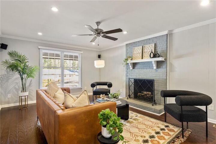 Property Photo:  4383 Lake Breeze Drive  GA 30083 