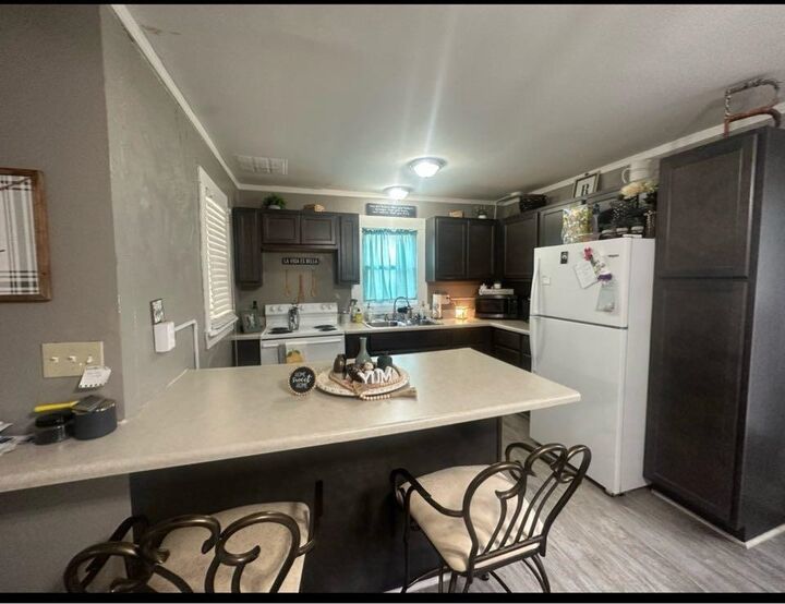 Property Photo:  225 E Elm Street  KY 42404 